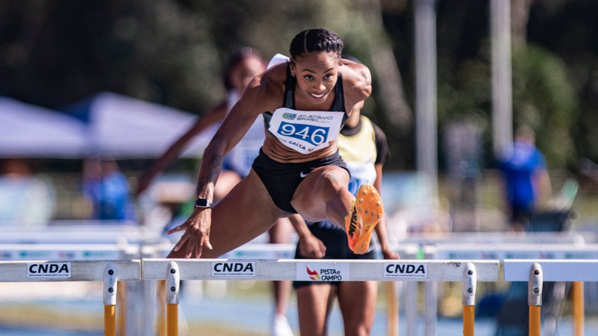 Tras récord brasileño en los 100 metros con vallas, Vitória Sena compite en el Iberoamericano de Lima