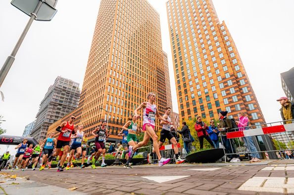 El colombiano David Gómez finaliza 14° en el maratón de Ámsterdam