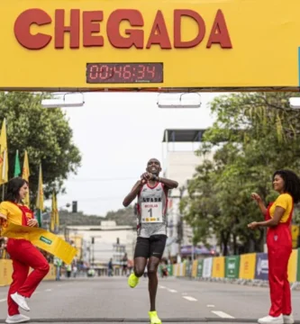 Kenya domina en las 10 millas de Vitoria