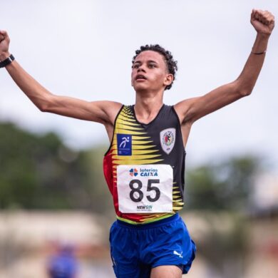 Marlon Rodrigues leva ouro e recordes brasileiro e do campeonato (foto: Gustavo Alves/CBAt)