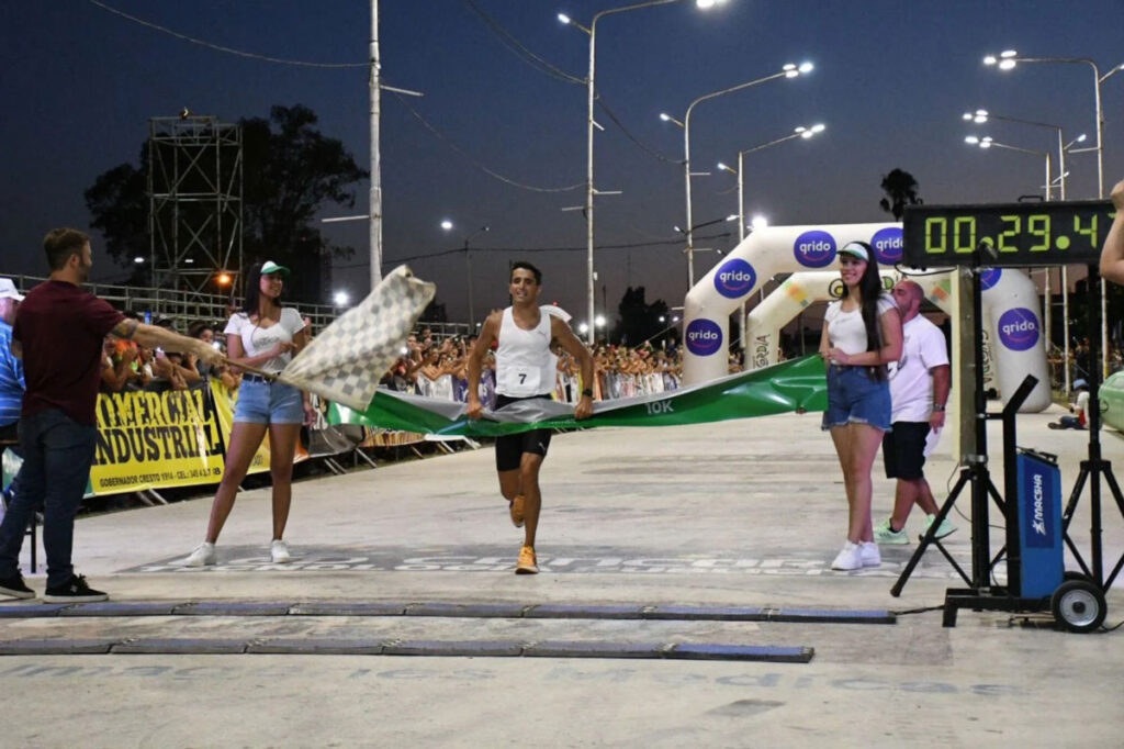 Daiana Ocampo y Manuel Córsico brillan en Concordia