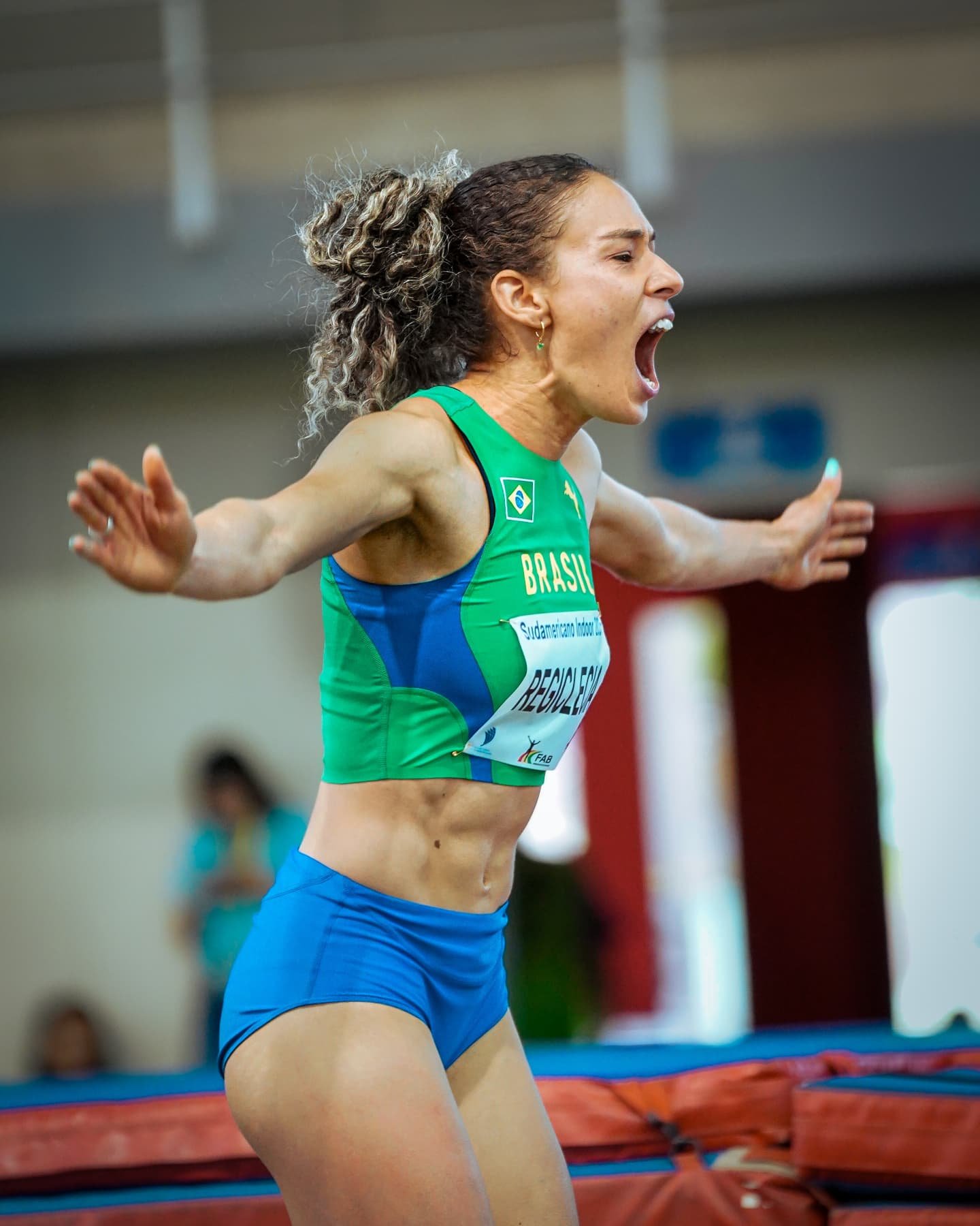 Espectáculo en Cochabamba lo mejor del Indoor 2025