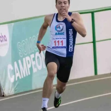 Bolivia dio inicio al Nacional Indoor en Cochabamba