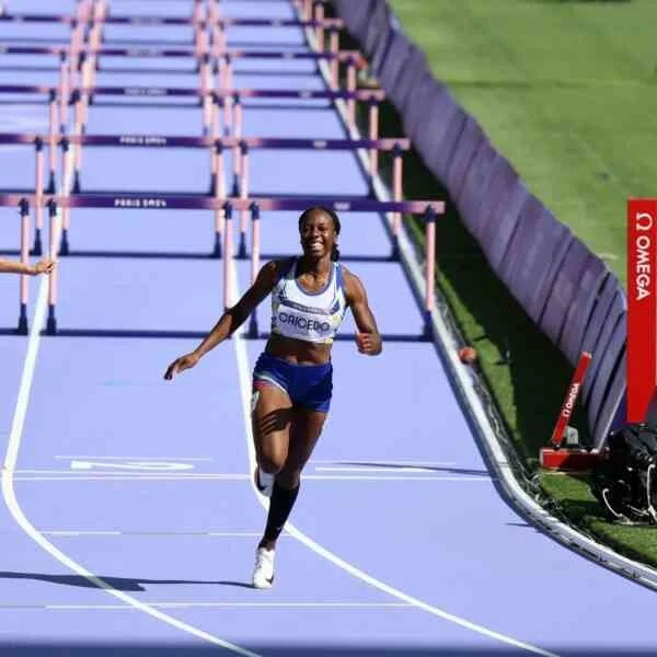 🚀 Maribel Caicedo iguala su récord ecuatoriano en los 60 metros con vallas indoor 🏃‍♀️