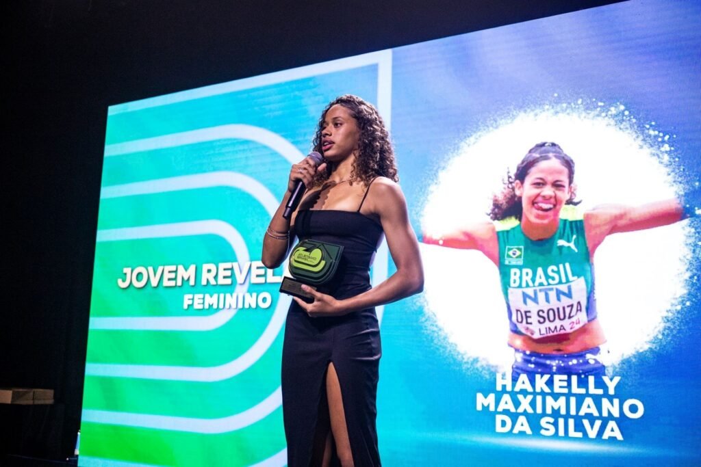 🏆 Brasil celebró lo mejor del atletismo: Caio Bonfim y Valdiléia Martins, los grandes premiados 1 Gala CBAT 2024 Caio y Valdiléia, los grandes ganadores