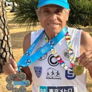 Iván Moreno de velocista olímpico a maratonista a los 83 años