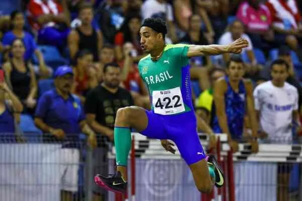 Almir Cunha y Kurtz destacaron en torneo de Porto Alegre