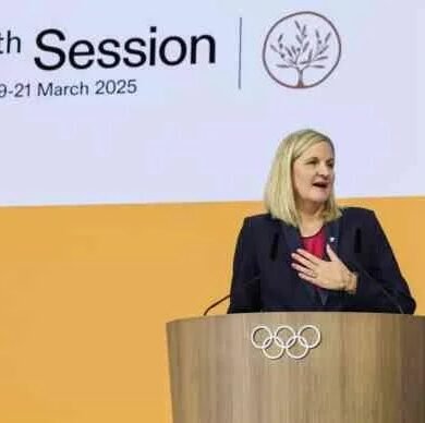 Kirsty Coventry hace historia como nueva presidenta del COI