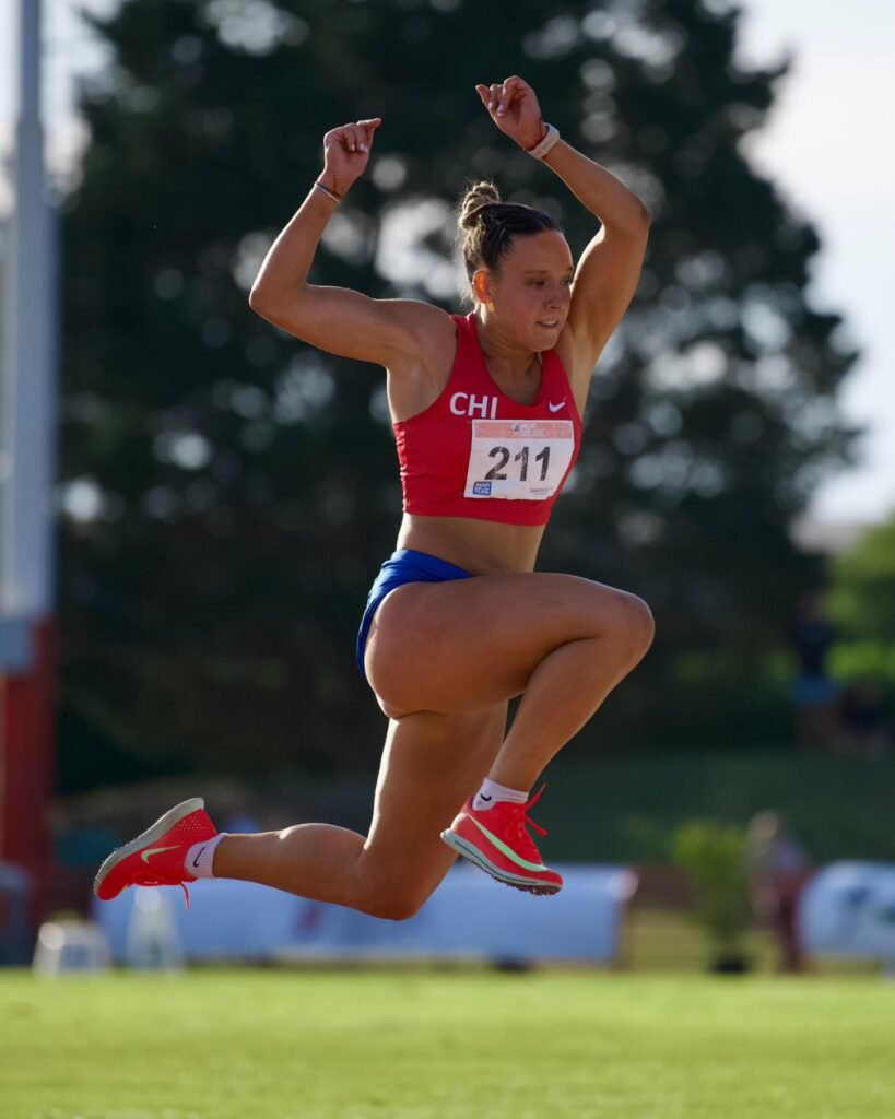 Chile celebra sus primeros oros con Ivana Gallardo e Ignacio Velásquez 8 ConSudAtle Noticias del Atletismo Sudamericano