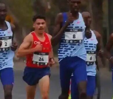 Matías Silva y Johana Rivas se consagran campeones nacionales de medio maratón en Chile