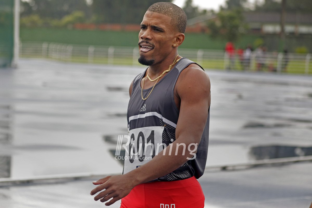 Johnny Rentería busca superar su marca de 10.34 en el Miramar Invitational