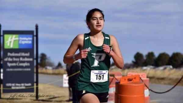 Atletas de Colombia y Ecuador en Stanford: Brillaron en el Stanford Invitational 2 Atletas de Colombia y Ecuador en Stanford