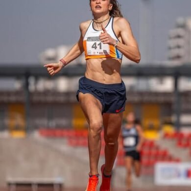 Martina Weil rompe récord chileno con 50.56 en 400 y se mete en la élite sudamericana