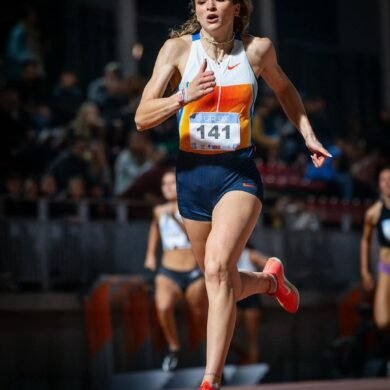 Martina Weil rompe récord chileno en 200 metros