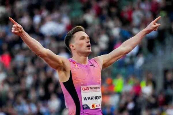 Épico duelo con vallas: Warholm brilla en Bislett Oslo 2 Épico duelo con vallas: Warholm brilla en Bislett Oslo