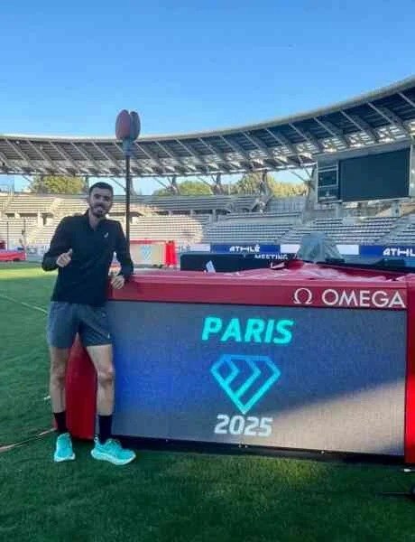 Santiago Catrofe afronta la carrera de los sueños en París