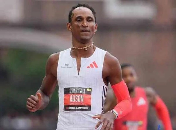 Alison dos Santos mantiene su dominio en el Grand Slam Track 2 Alison dos Santos mantiene su dominio en el Grand Slam Track