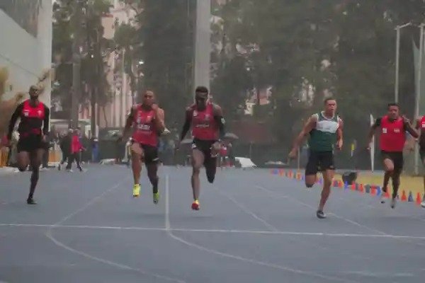 Felipe Bardi se impone en los 100 metros del Campeonato Paulista