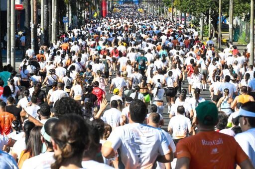 Los miles de corredores participaron en rifas, además de los premios para los mejores. Foto: Oswaldo Páez – Secretaría de Deportes
