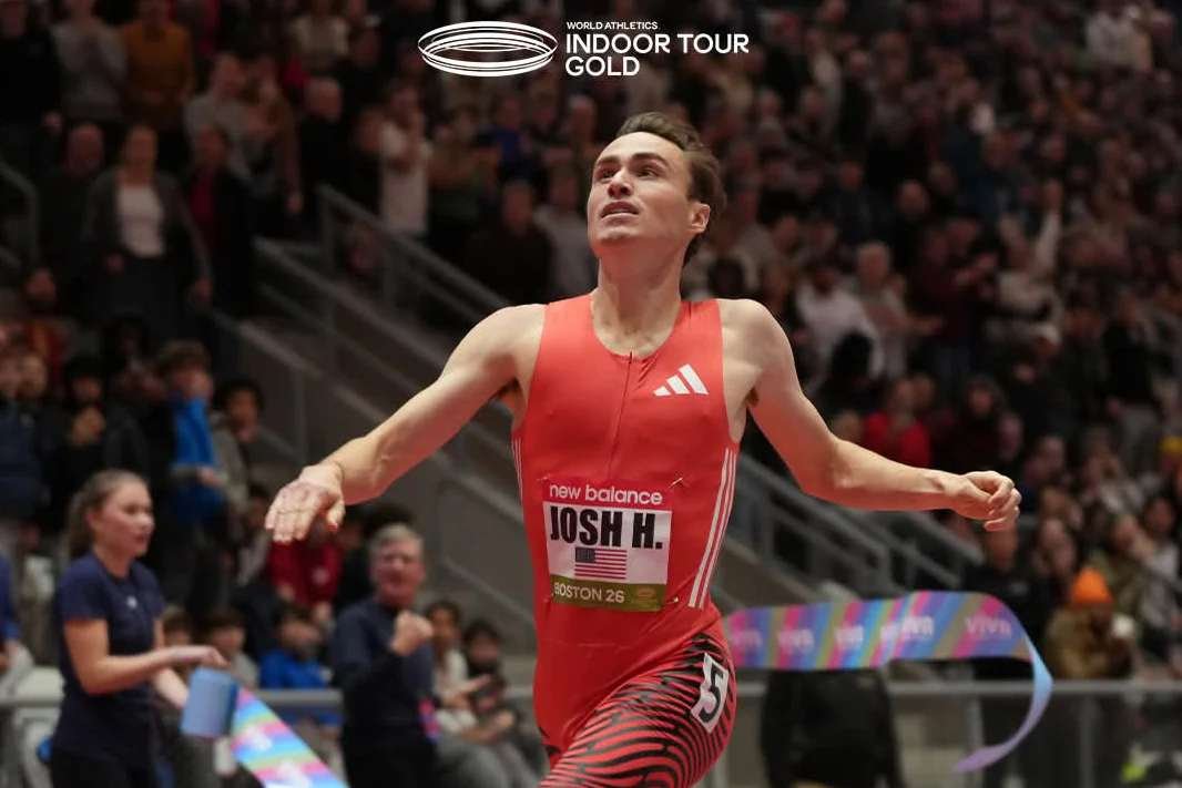 Hoey hace historia en Boston y pulveriza el récord mundial indoor de 800 metros