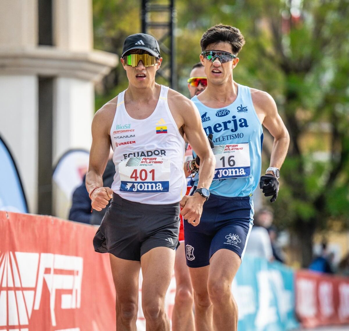 David Hurtado fijó el récord sudamericano en el maratón de marcha