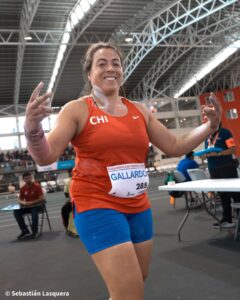 Ivana Gallardo ganó el oro indoor y batió récord chileno con 18.02 m