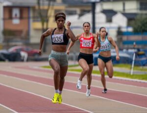 Malachi Austin batió el récord sudamericano u20 de 400 en Albuquerque