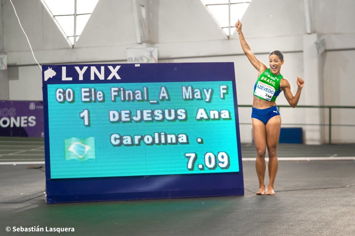 Natalia Linares y Brasil dominaron la jornada indoor en Cochabamba