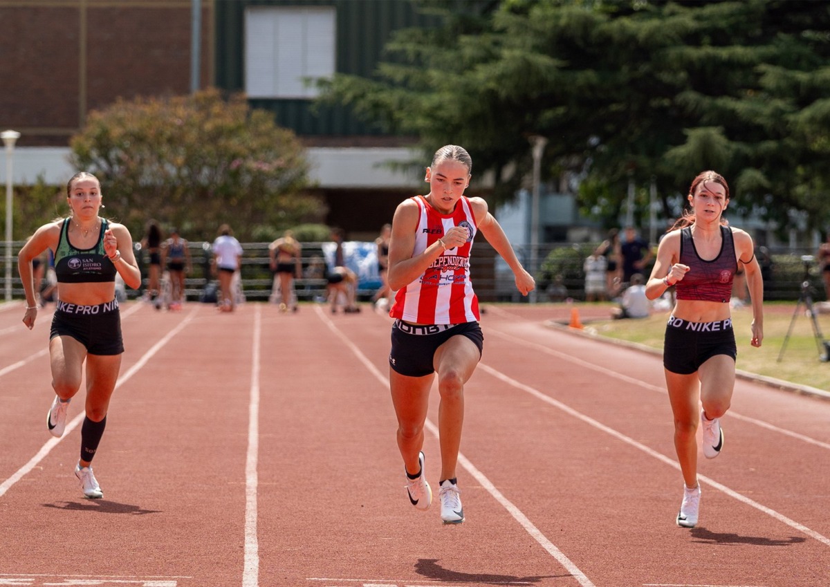 Francisco Ferreccio y Olivia Conesa brillan en el Rubén Coderch