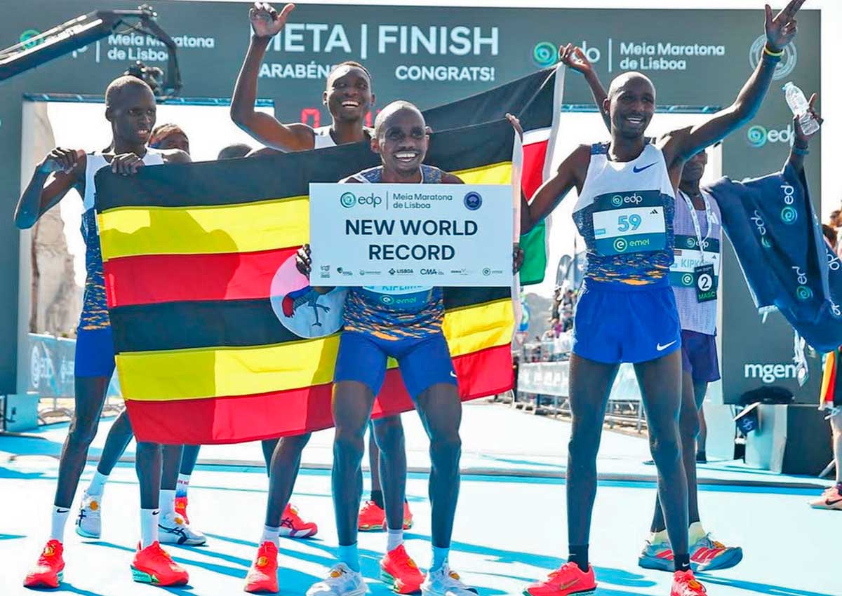 Jacob Kiplimo recuperó en Lisboa el récord mundial de media maratón