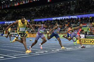 Jordan Anthony ganó los 60 m en Torun y Erik Felipe fue semifinalista