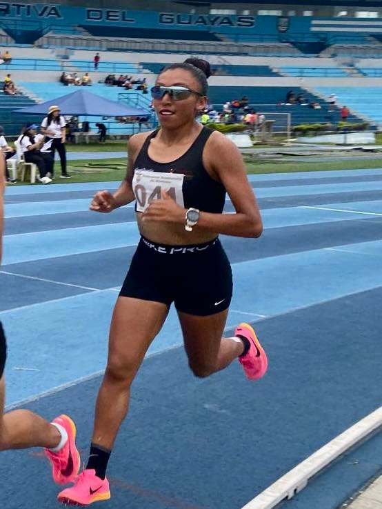 Nacional de fondo en Guayaquil: ganaron Mary Granja y Gerson Montes