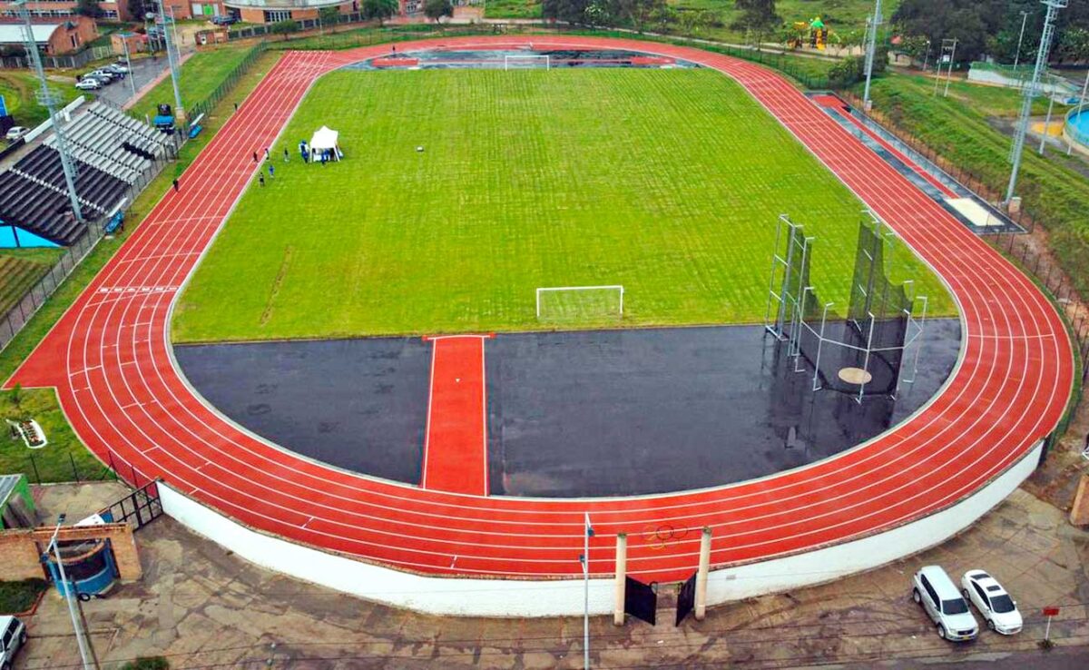 Sopó estrena pista de atletismo de seis carriles en Cundinamarca