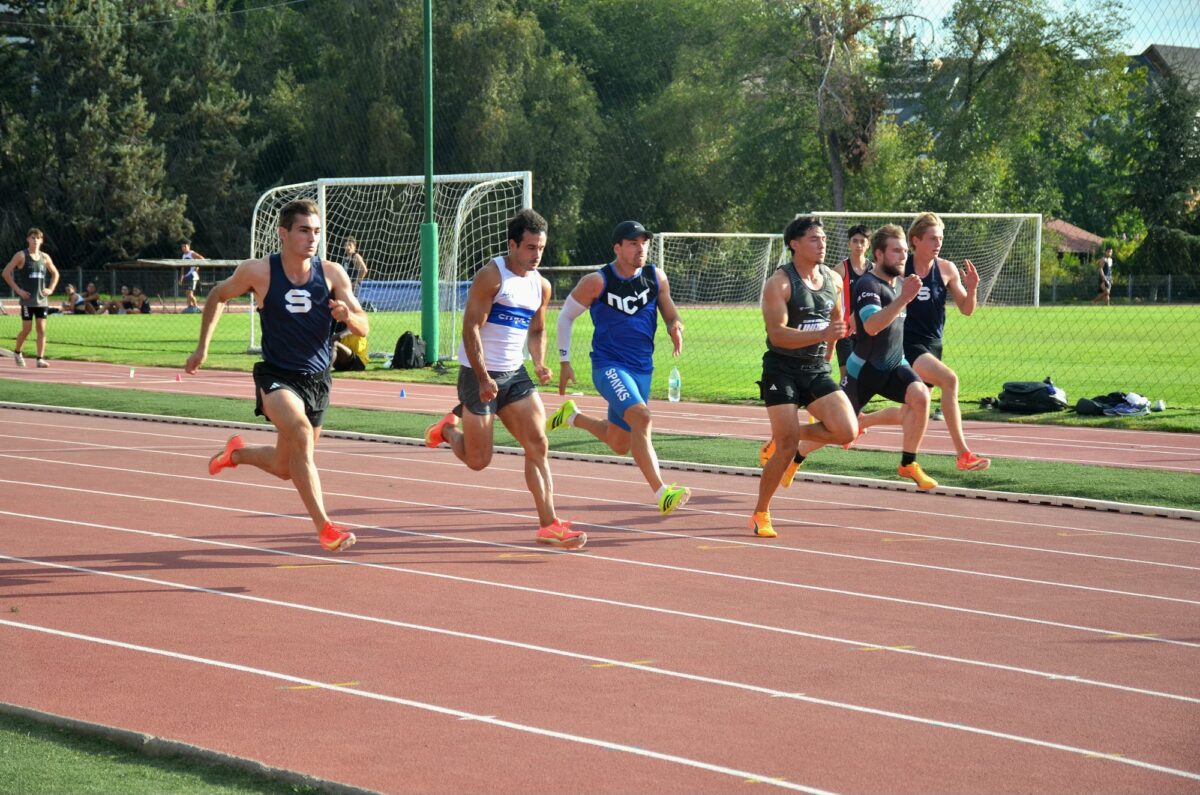 Aravena y Ramírez dominan el Torneo Carl Strutz 2026 con marcas destacadas