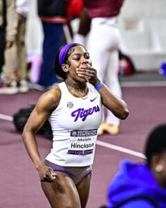 Athaleyah Hinckson impone récord juvenil guyanés en 200 metros