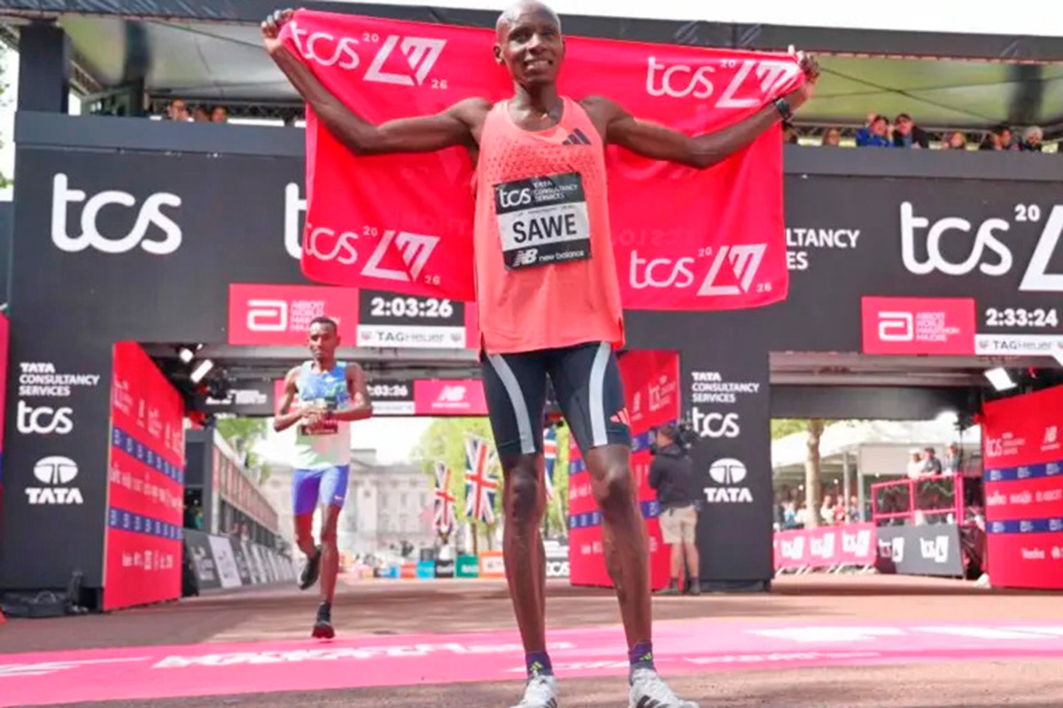 Sebastian Sawe rompe récord mundial en maratón de Londres con parciales históricos