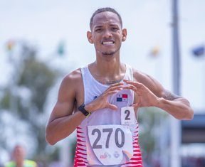 Récord panameño de Diddier Rodríguez en 5.000 m en Nerja España