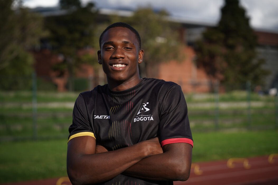 Ronald Longa triunfa en los 100 metros en Florencia con 10.04